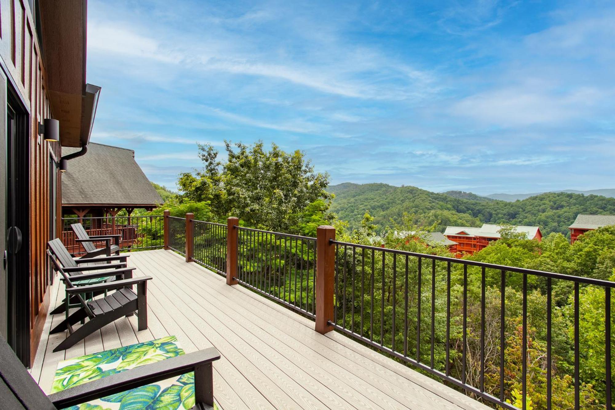 Bearly Haus -Views, Hot Tub, Pool & Xbox! Villa Pigeon Forge Exterior foto